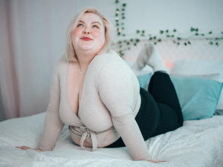 EllaBigBabe Seins Liveshow - Photo 16/21