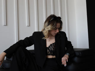 EmelyHailey Boobs Liveshow - Photo 15/21