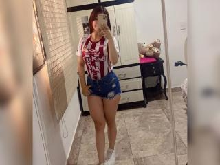Seleneg Blowjob XXX Cams - Photo 9/21