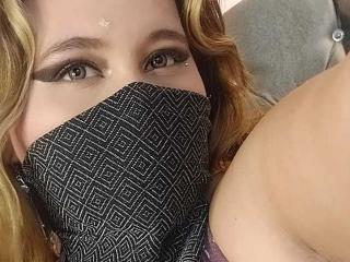 SalmaAzaman Blowjob XXX Cams - Photo 4/21