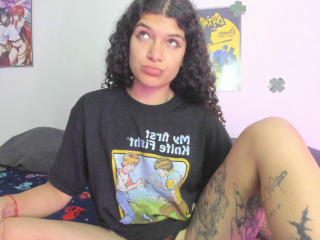 WendyBeckettX Voyeur Camera - Photo 6/21