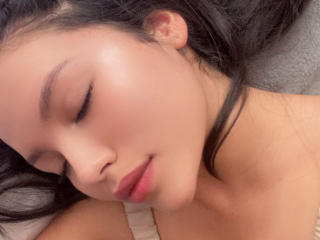 IssaPuasini Chatte en Chaleur - Photo 6/21