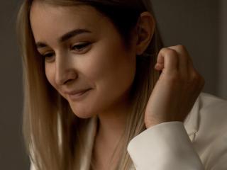 CuteKaroLina Webcam Sex Direct - Photo 5/12