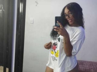 ThiainaRose Love Webcams - Photo 9/18