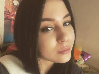 Kemeli live cam model at XLoveCam
