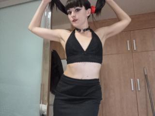 OrianaLaFrancaise Masturbation Cam Video - Photo 5/21