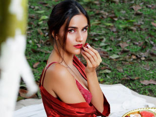 AmelieLautrec Image Gallery