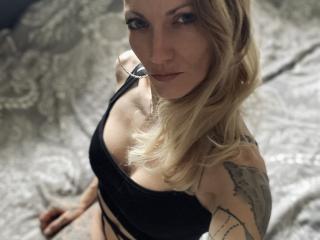 DaneeSoHot Amateur Live Webcam - Photo 11/21