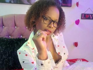 AfroditaKane Webcam Porno Live - Photo 4/21