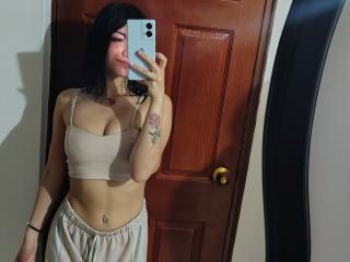 LindaWatsong Anal en Webcam Live - Photo 6/21