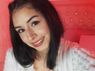 Emilyv69Hot Boobs Liveshow - Photo 13/21