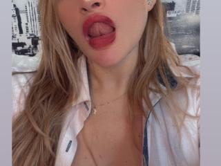 ArianaLu Webcam Porno Live - Photo 21/21