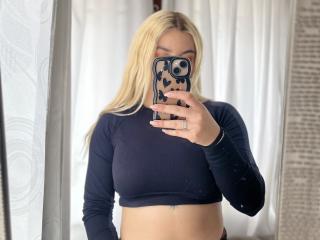 AtheneaRossi Webcam Porno Live - Photo 21/21