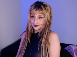 IsisDark Hot Pussy - Photo 5/21