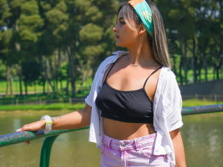 CloeesSuarez Webcam Sex Direct - Photo 7/21
