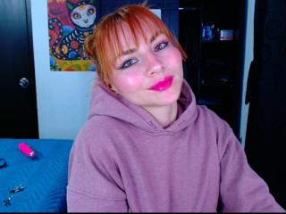 EmelySofia Seins Liveshow - Photo 11/21