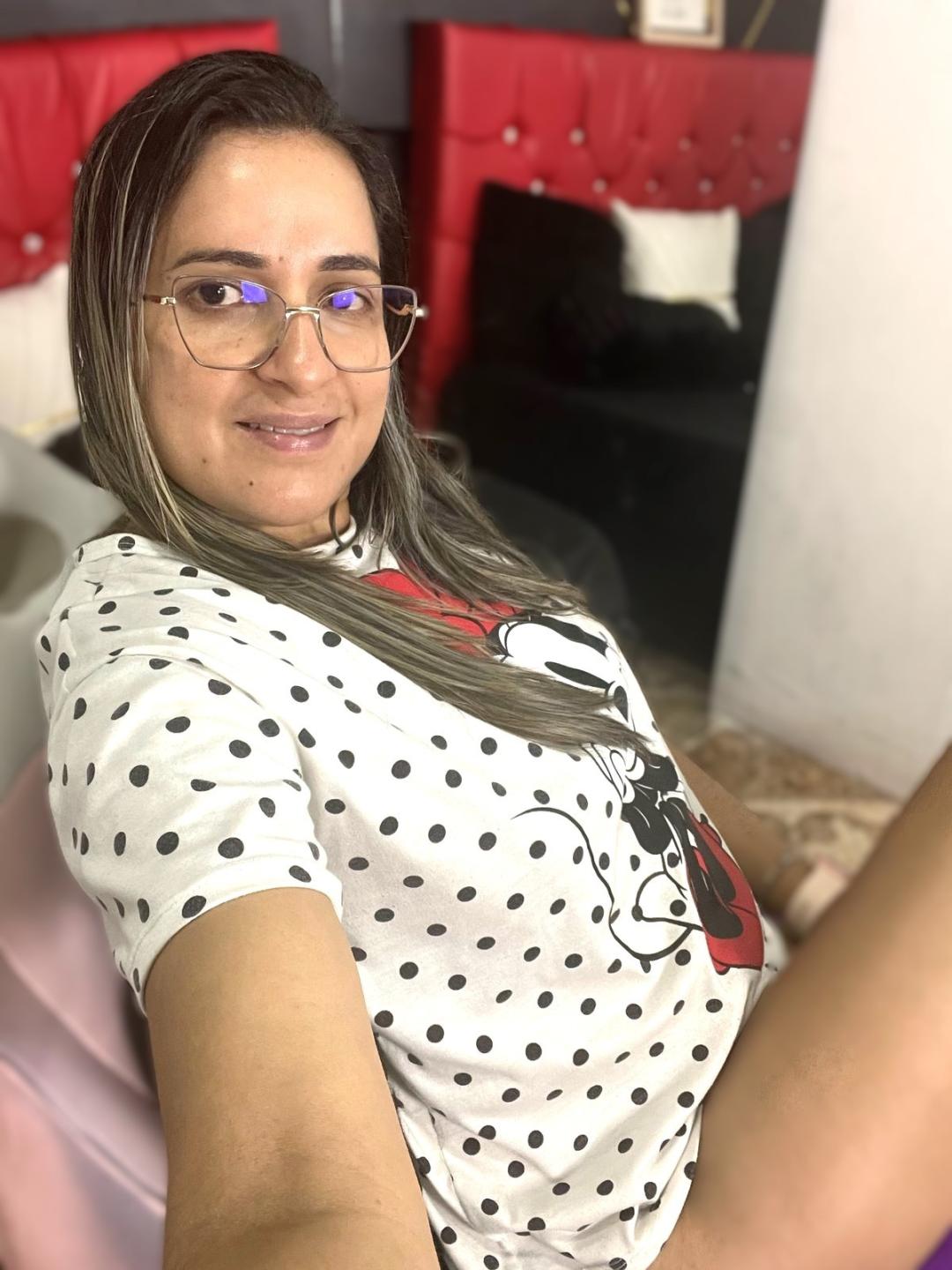 webcam model LianaWest from XloveCam webcam model LianaWest from XloveCam