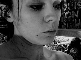 OrianaLaFrancaise Masturbation Cam Video - Photo 7/21