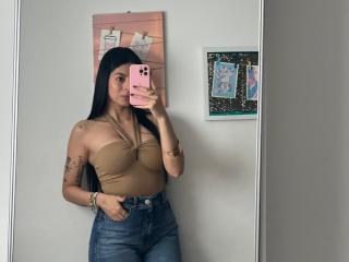 IsabellaJames Hot Pussy - Photo 5/21