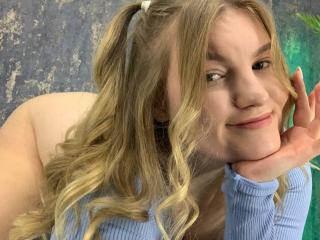 AshleyJonse Webcam Porno Live - Photo 16/21