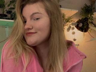 AshleyJonse Webcam Porno Live - Photo 9/21