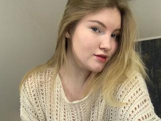AshleyJonse Webcam Porno Live - Photo 4/21