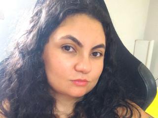 HeraViolet live cam model at XLoveCam