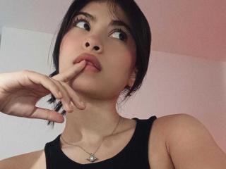 AmbarHot69 Webcam Porno Live - Photo 7/21