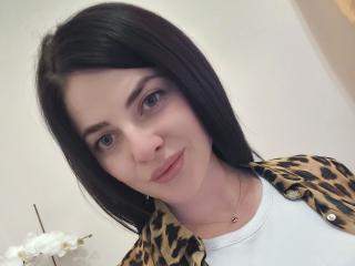 WildBerryMuse-hot live cam model at XLoveCam