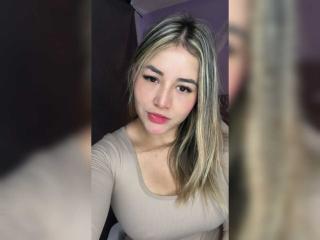 SophieEvansss Image Gallery
