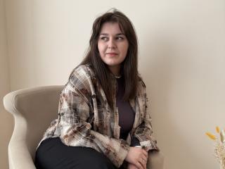 CloeBarrison live cam model at XLoveCam