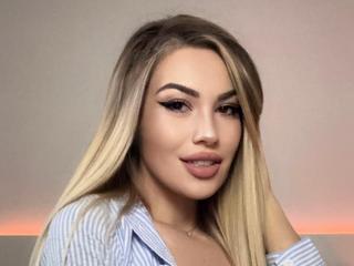 ZoeyMarie MILF Live - Photo 17/21