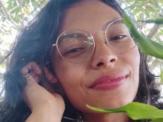 HotMayaLove69 live cam model at XLoveCam