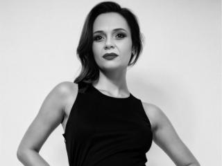 SweeteestJulie Blowjob XXX Cams - Photo 18/21