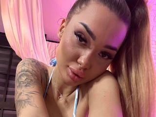 SashaFerrera Blowjob XXX Cams - Photo 15/21