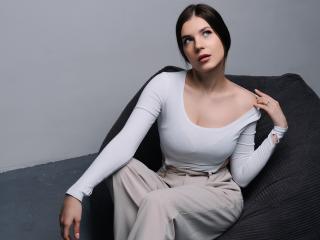 BelleLovely Live Cam Porn - Photo 4/16