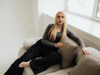BeatriceFly Live Cam Porn - Photo 8/21