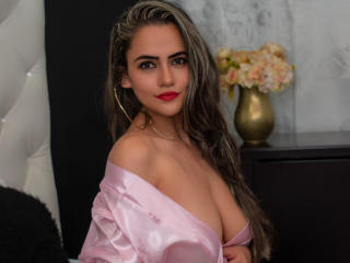 SofiJolie Blowjob XXX Cams - Photo 12/21