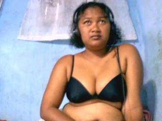 Cleopha live cam model at XLoveCam