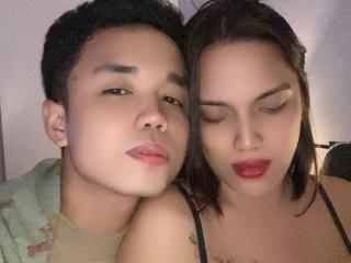 HotCoupleTSX live cam model at XLoveCam