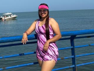 GabySweett live cam model at XLoveCam