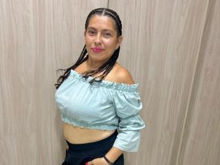 LucianaMontiel live cam model at XLoveCam