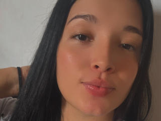 SarahGood Fellation XXX Cams - Photo 6/21