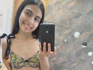 AnnaAlvarez Webcam Porno Live - Photo 4/21