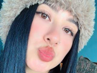 AdharaBritney Webcam Porno Live - Photo 4/20