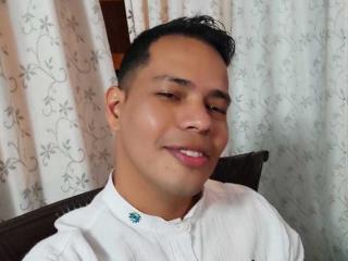 DaganSaysX live cam model at XLoveCam