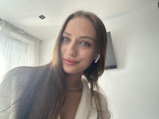 ArishLucky Webcam Porno Live - Photo 8/21
