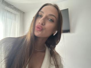 ArishLucky Webcam Porno Live - Photo 7/21