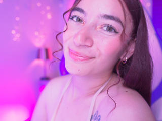 IssaMonterrey Hot Pussy - Photo 2/21