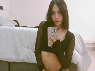 AitanaJohns Webcam Porno Live - Photo 2/21